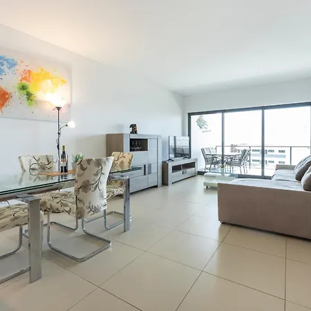 Incredible T2 Marina Com Piscina 公寓